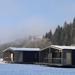 River Complex Lodge