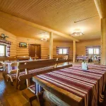 River Complex Lodge *