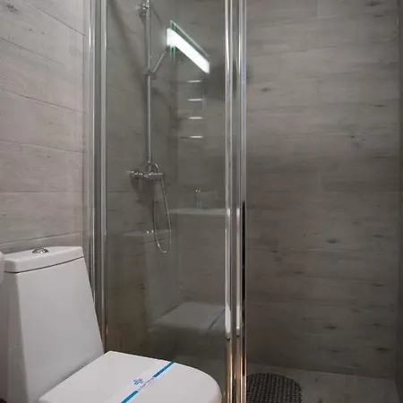 River Complex אכסניה *