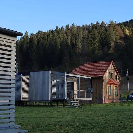Lodge River Complex