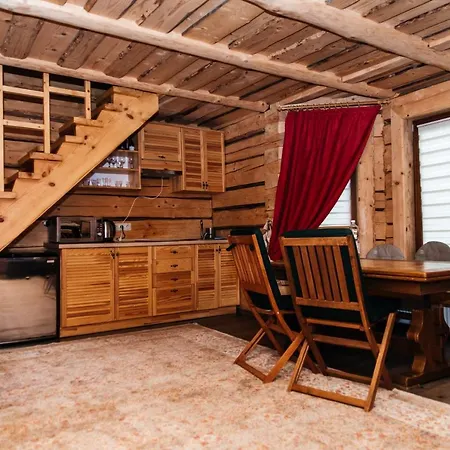 אכסניה River Complex *