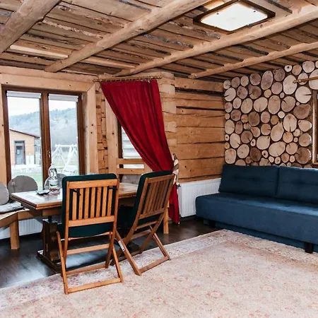 Lodge River Complex *