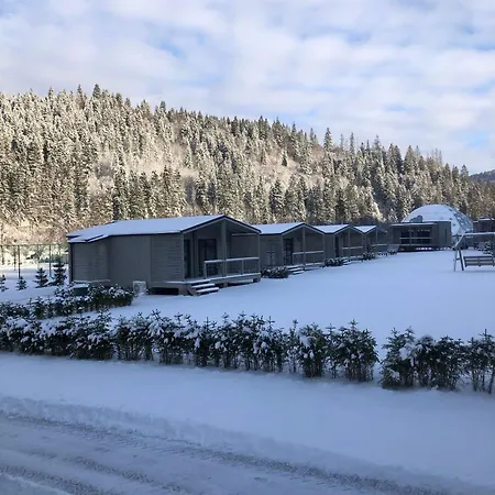 אכסניה River Complex