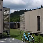 Lodge River Complex *