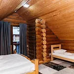 River Complex Lodge *